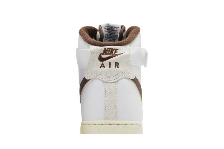 Кроссовки Nike Air Force 1 High '07 'White Light Chocolate'
