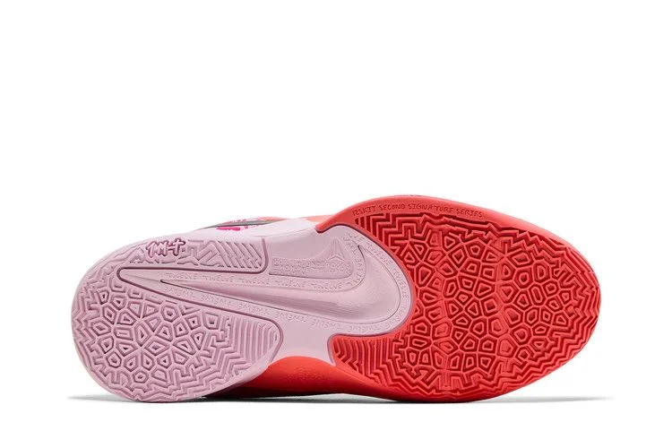 Krossovki-Nike-Ja-2-GS-Heart-Eyes-3