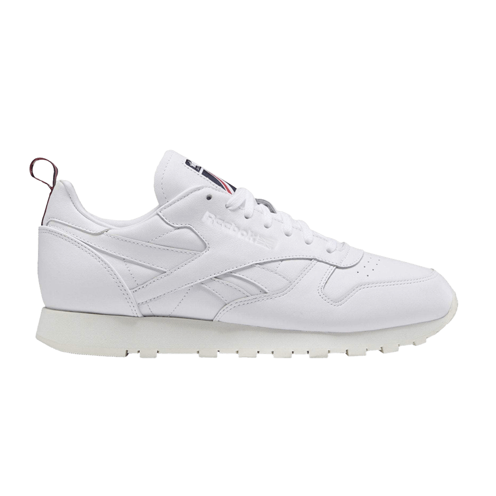 Кроссовки Reebok Classic Leather 'White Vector Navy'