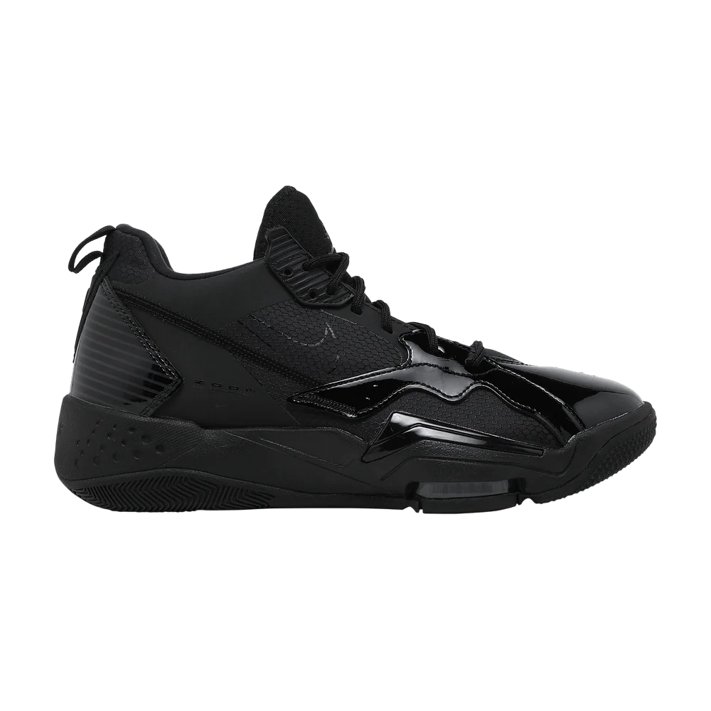 Krossovki-Air-Jordan-Zoom-92-Triple-Black