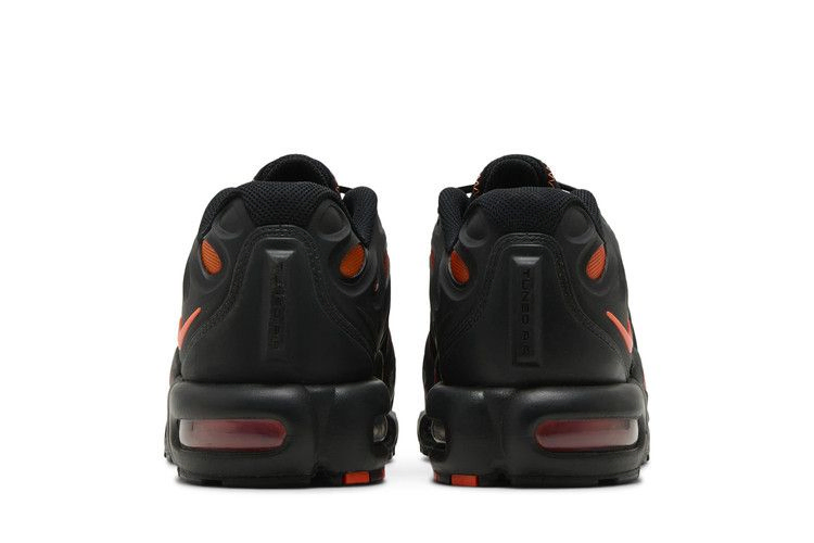 Кроссовки Nike Air Max Plus Drift 'Black Dragon Red'
