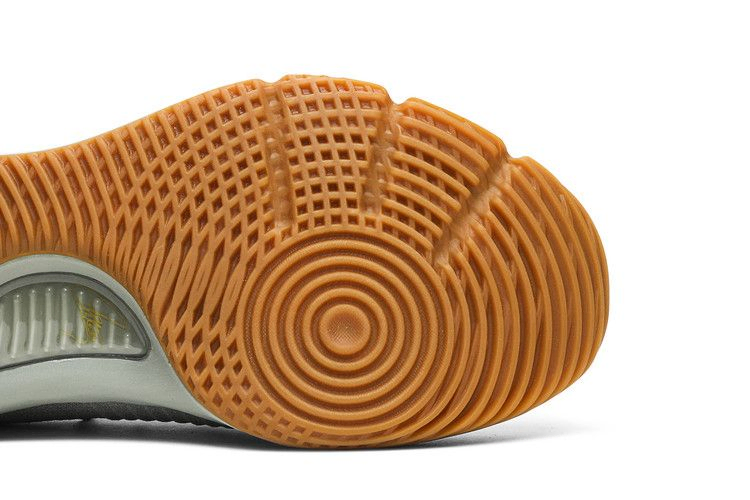 curry-4-low-grove-green-3000083-301_04
