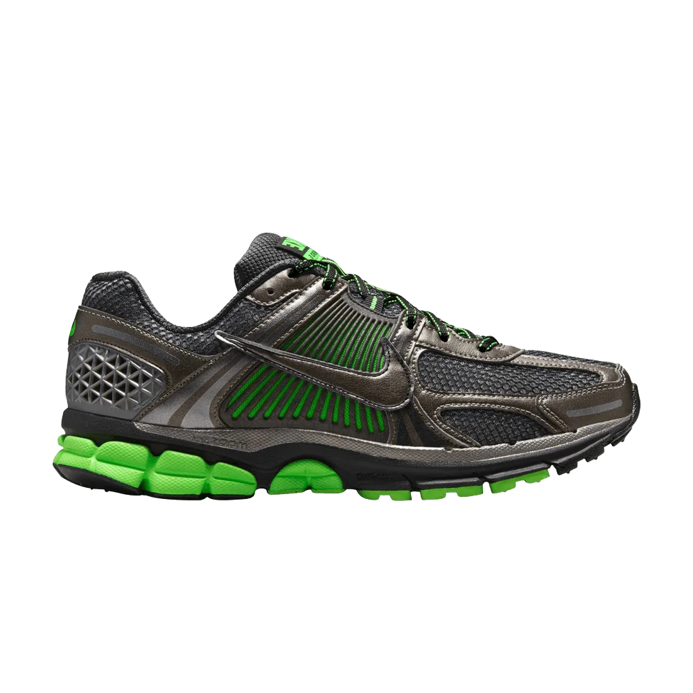 Кроссовки Nike Air Zoom Vomero 5 'Metallic Pewter Green Strike'