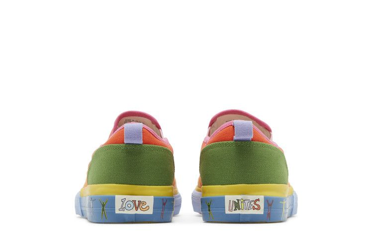 nizza-slip-on-low-pride-love-unites-gw2421_05