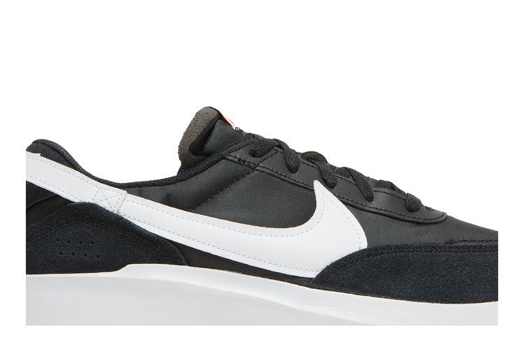 waffle-debut-black-white-dh9522-001_01