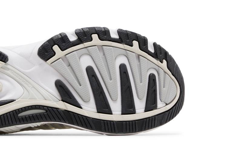 wmns-response-cl-white-tint-silver-id4292_04