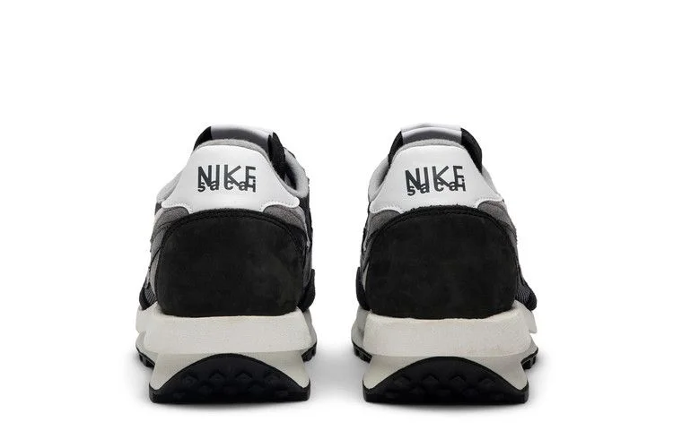 Krossovki-sacai-x-Nike-LDWaffle-Black-5