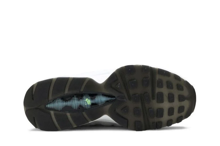 Krossovki-Nike-Air-Max-95-LV8-GS-Blue-Gaze-3