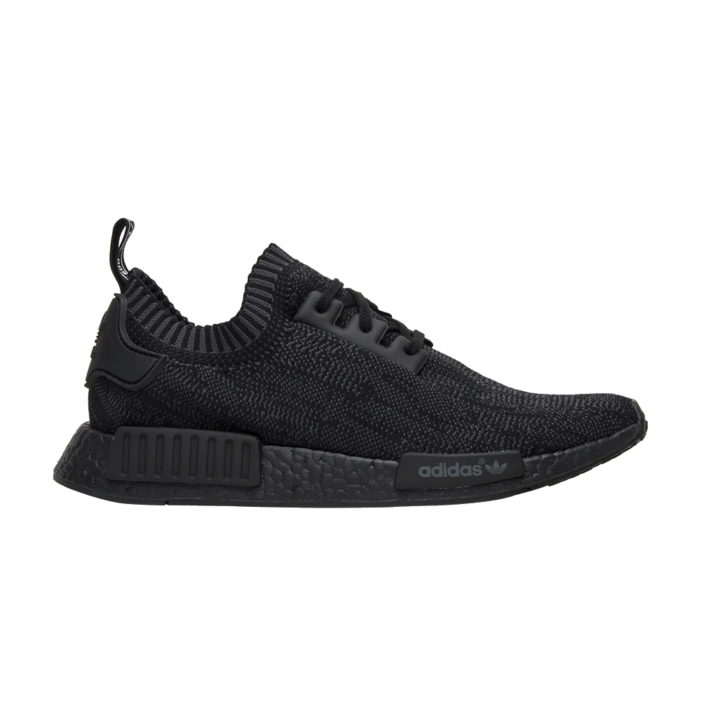 Krossovki-adidas-NMD_R1-Pitch-Black
