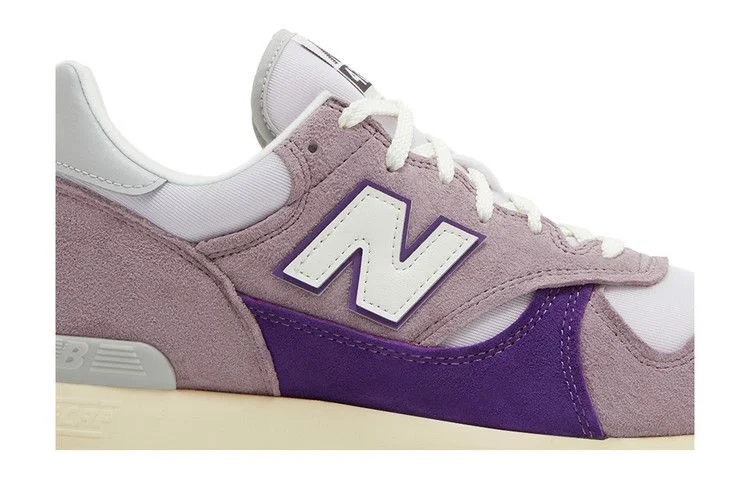 Krossovki-New-Balance-475-Ice-Wine-1