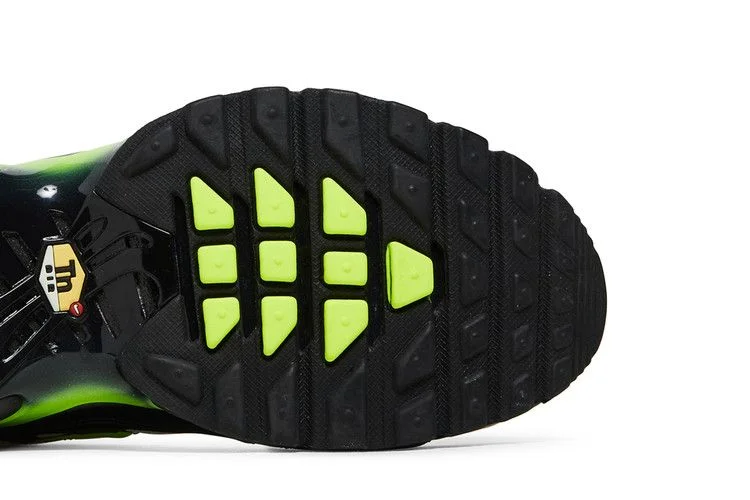 Кроссовки Nike Air Max Plus RF GS 'White Volt'