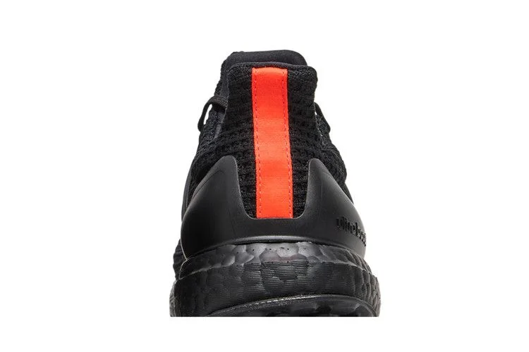 Krossovki-Adidas-UltraBoost-4.0-DNA-Black-Hearts-6