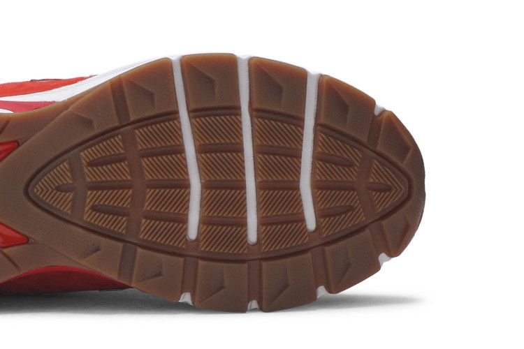made-in-usa-990v5-molten-lava-m990ms5_04
