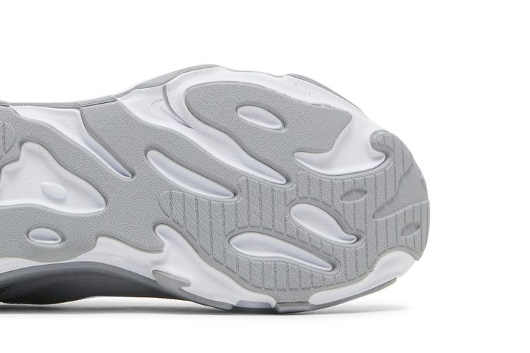 Кроссовки Nike React Live SE 'Stadium Grey'