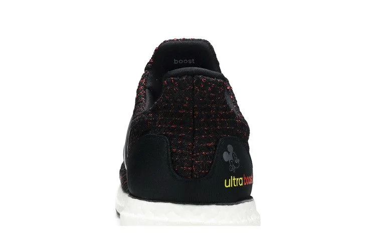 Кроссовки Mickey Mouse x adidas UltraBoost