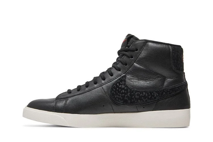 Кроссовки Nike Wmns Blazer Mid 'Black'