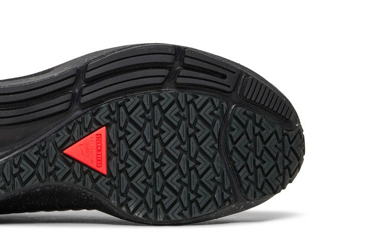 Кроссовки Nike Wmns Air Zoom Pegasus 38 Shield 'Black Metallic Dark Grey'