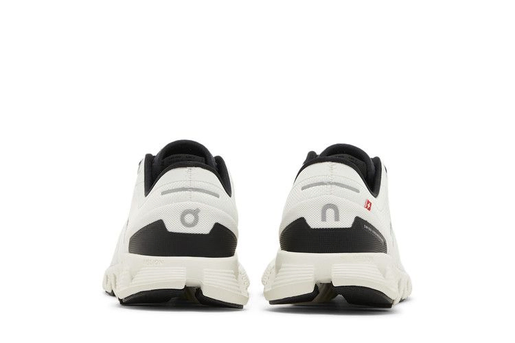 Кроссовки ON Wmns Cloud X 3 'White Black'