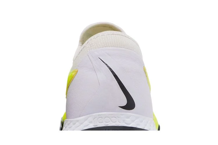 Кроссовки Nike React Phantom GX Pro TF 'Luminous Pack'