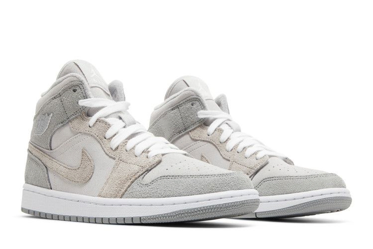 wmns-air-jordan-1-mid-se-particle-grey-do7139-002_07