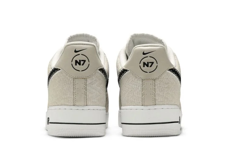 Krossovki-Nike-Air-Force-1-Low-N7-2018-5