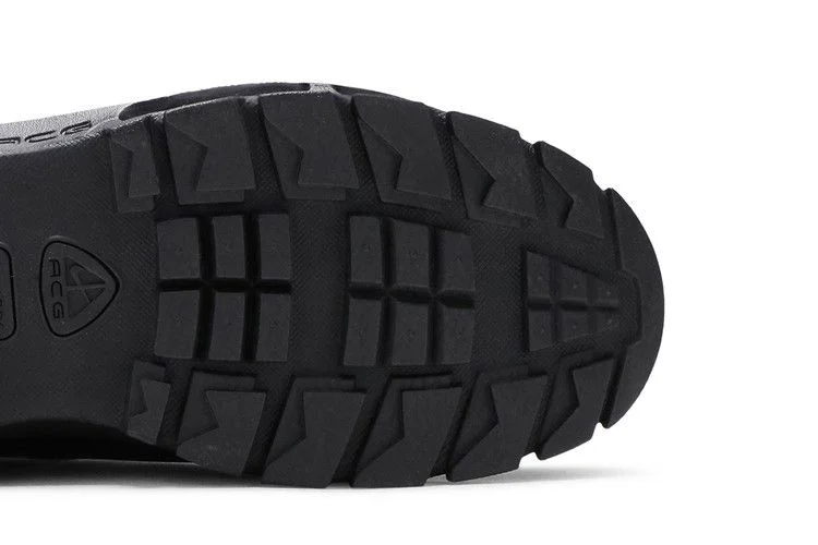 Кроссовки Nike ACG Air Max Goadome 'Triple Black' 2016