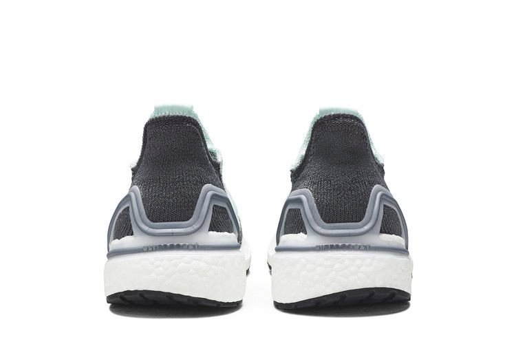 wmns-ultraboost-19-ice-mint-f35285_05