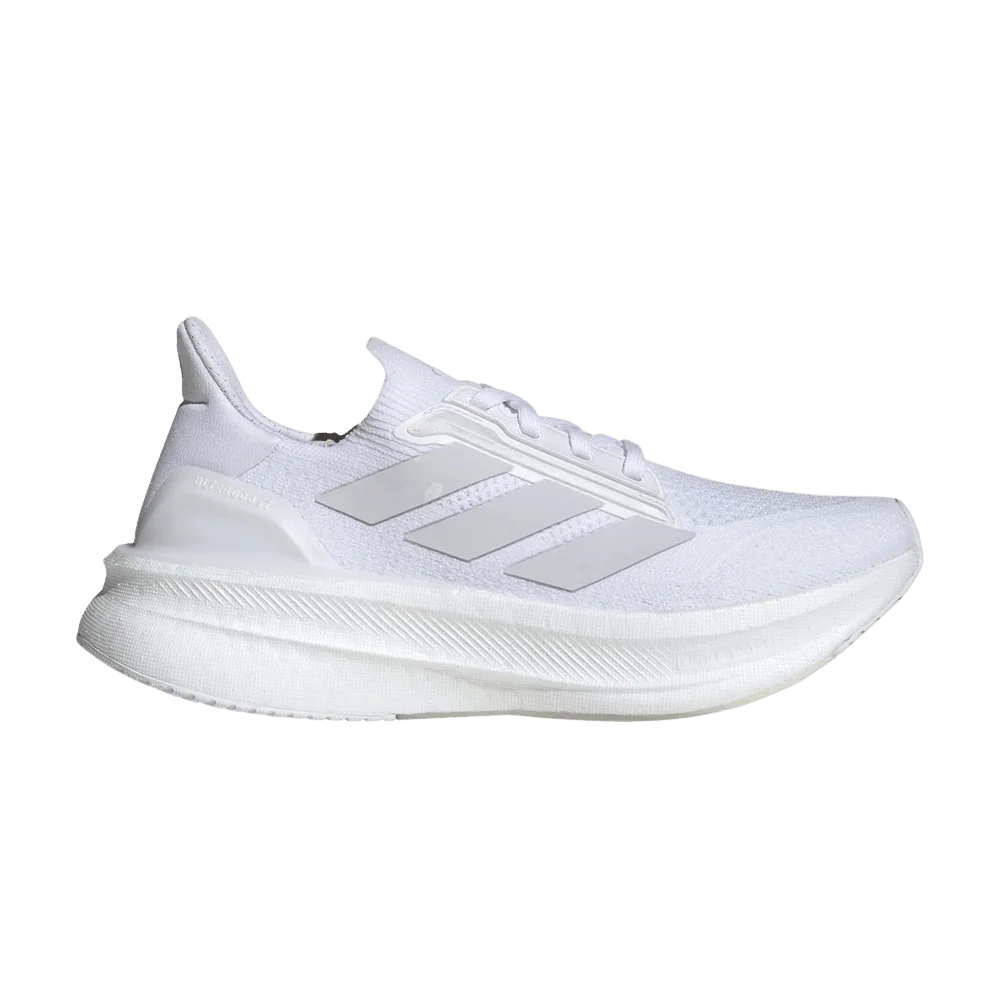 Krossovki-adidas-Wmns-Ultraboost-5X-White-Black