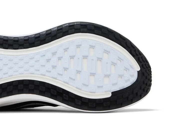 Кроссовки Nike Vomero Plus 'Black White'