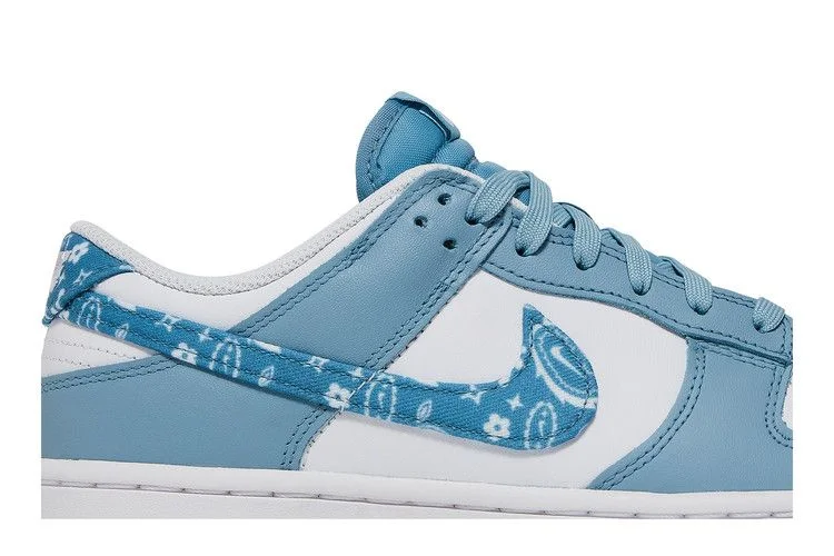 Кроссовки Nike Wmns Dunk Low 'Blue Paisley'