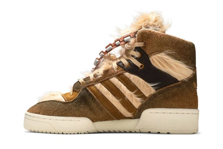 Krossovki-Star-Wars-x-adidas-Rivalry-Hi-Chewbacca-2