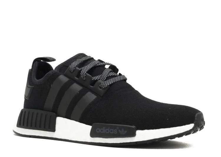 Кроссовки Adidas NMD_R1 'Black Wool'