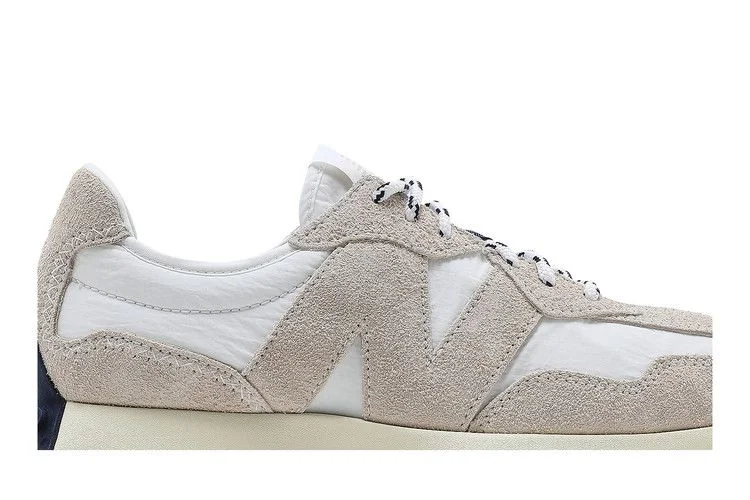 Кроссовки New Balance 327 'Moonbeam'
