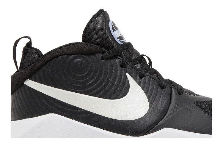Кроссовки Nike Team Hustle D9 GS 'Black Light Thistle'