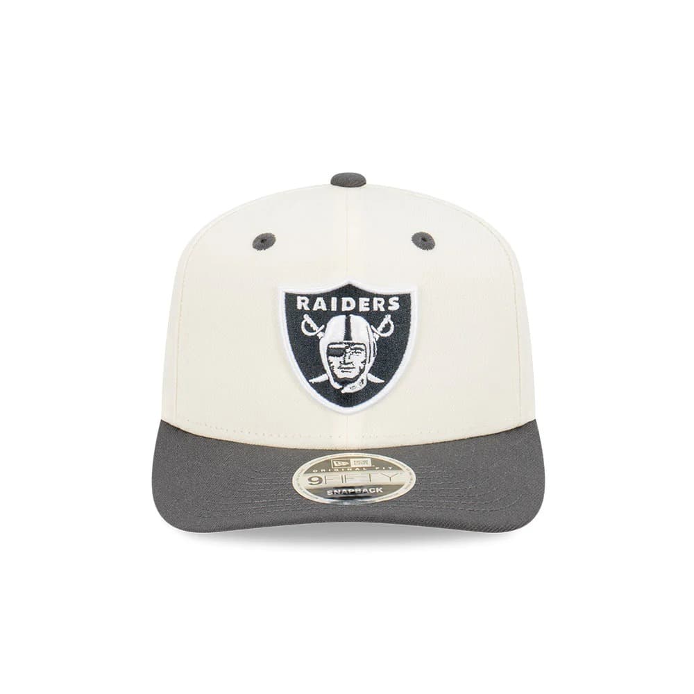 New-Era-Las-Vegas-Raiders-9FIFTY-Original-Fit-Chrome-Graphite-NFL-Snapback-Hat-2