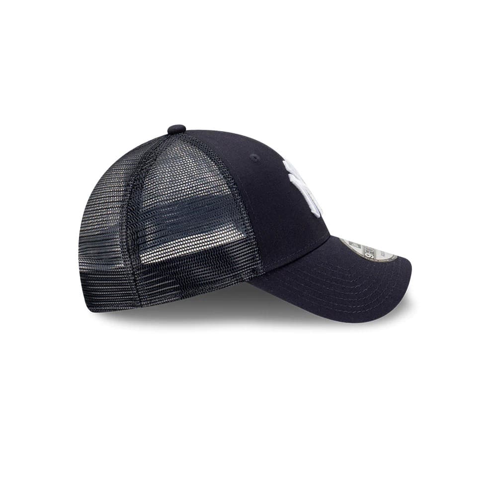 Бейсболка New Era New York Yankees Team Colour 9FORTY Trucker MLB Snapback Hat