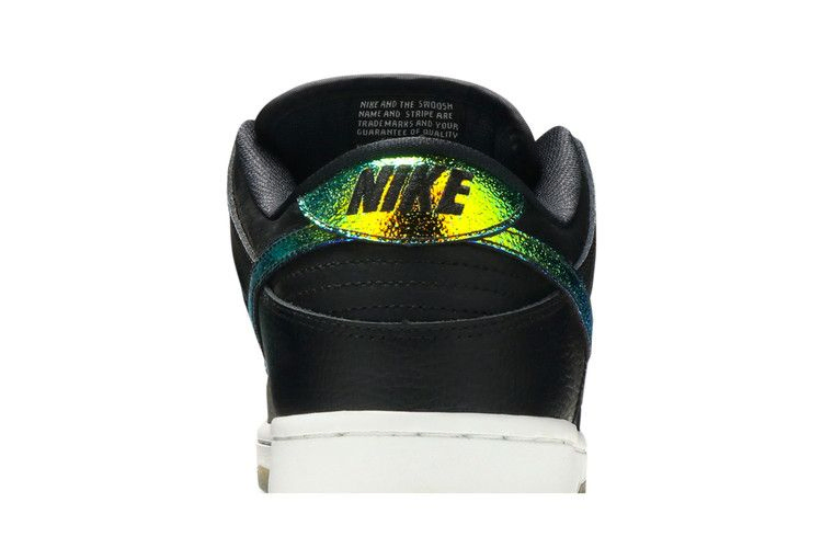 Кроссовки Nike SB Dunk Low Pro 'Sparkle'