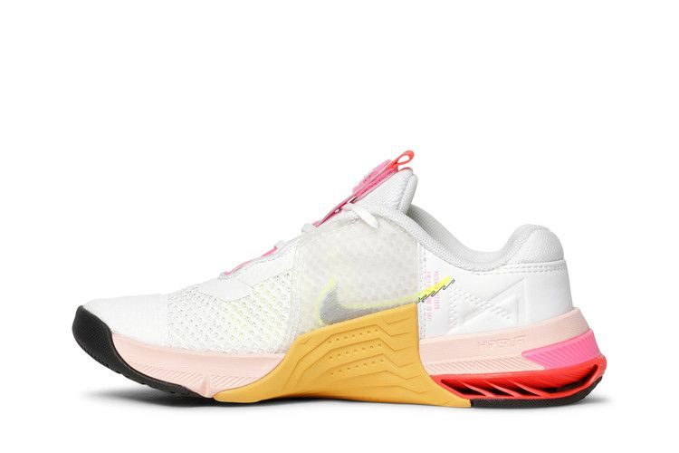 Кроссовки Nike Wmns Metcon 7 X 'Rawdacious'