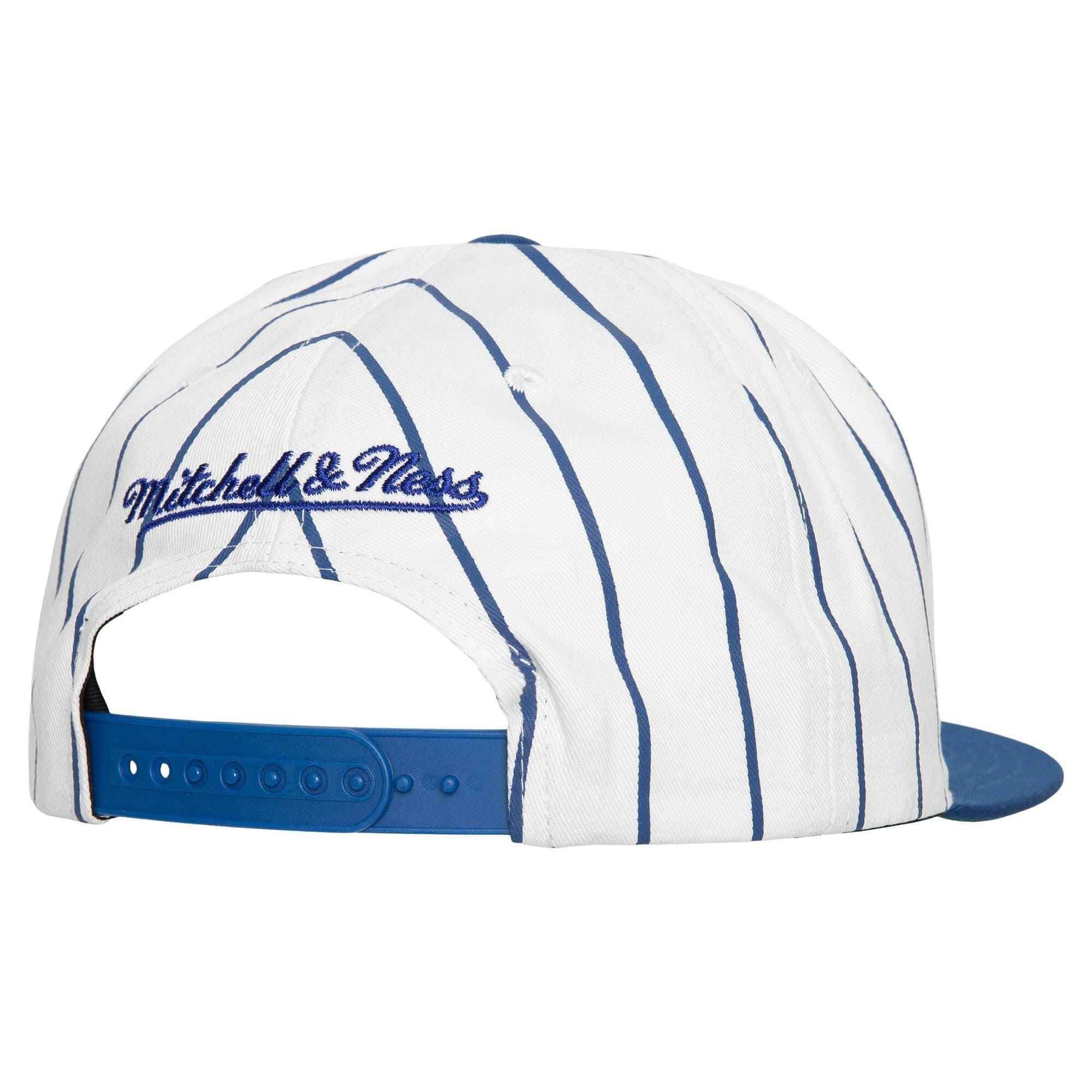 Бейсболка Mitchell & Ness Retro Pinstripe Snapback Philadelphia 76ers