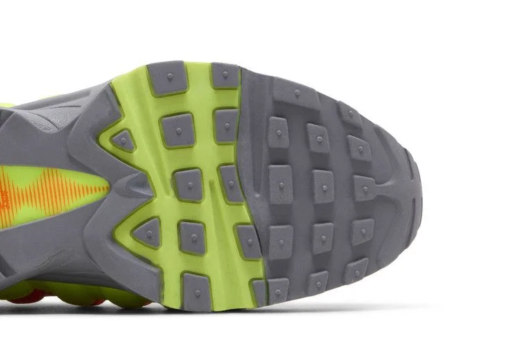 Кроссовки Nike Air Max 95 GS 'Vast Grey Volt'