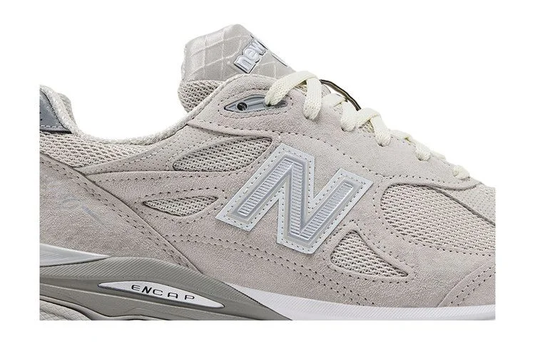 Кроссовки Kith x New Balance 990v3 Made In USA 'Hallow'