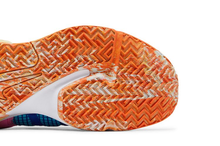 lebron-witness-7-hyper-royal-pink-dm1123-400_04