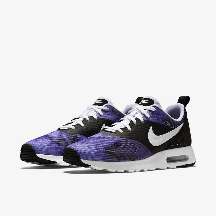 Krossovki-Nike-Air-Max-Tavas-SD-1