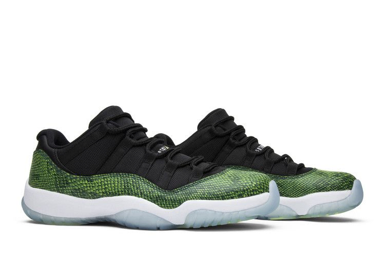 air-jordan-11-retro-low-snake-528895-033_07