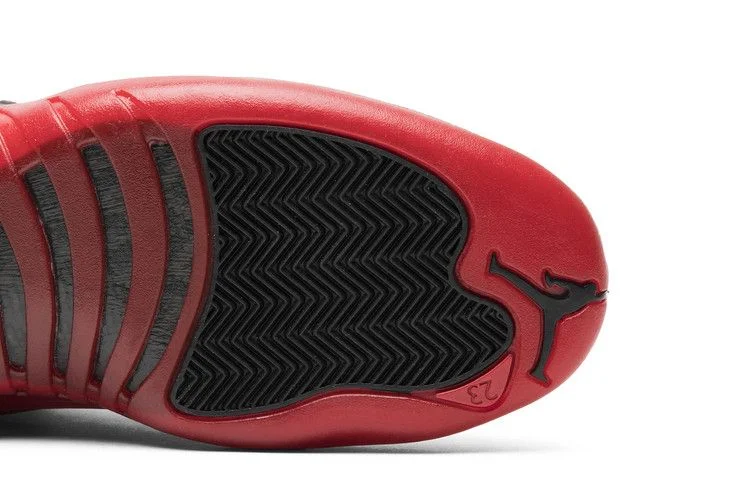Кроссовки Air Jordan 12 Retro 'Flu Game' 2016