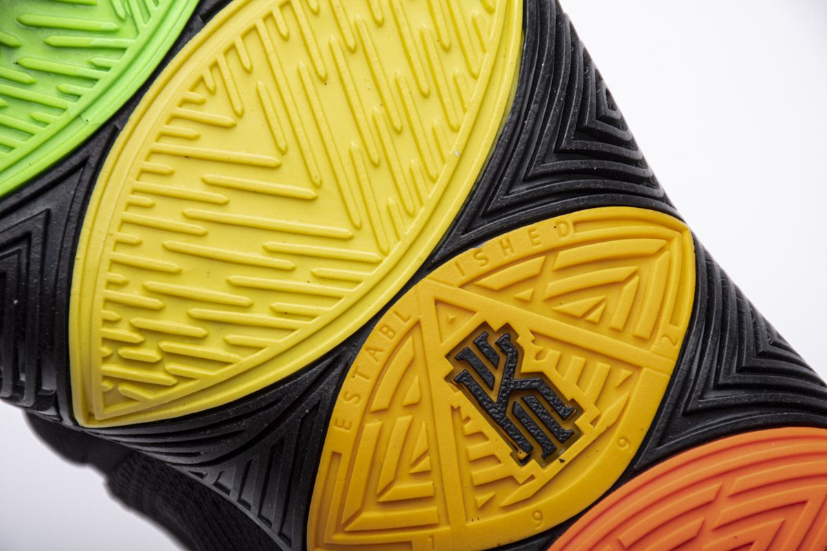 Кроссовки Nike Kyrie 5 Black Rainbow Soles