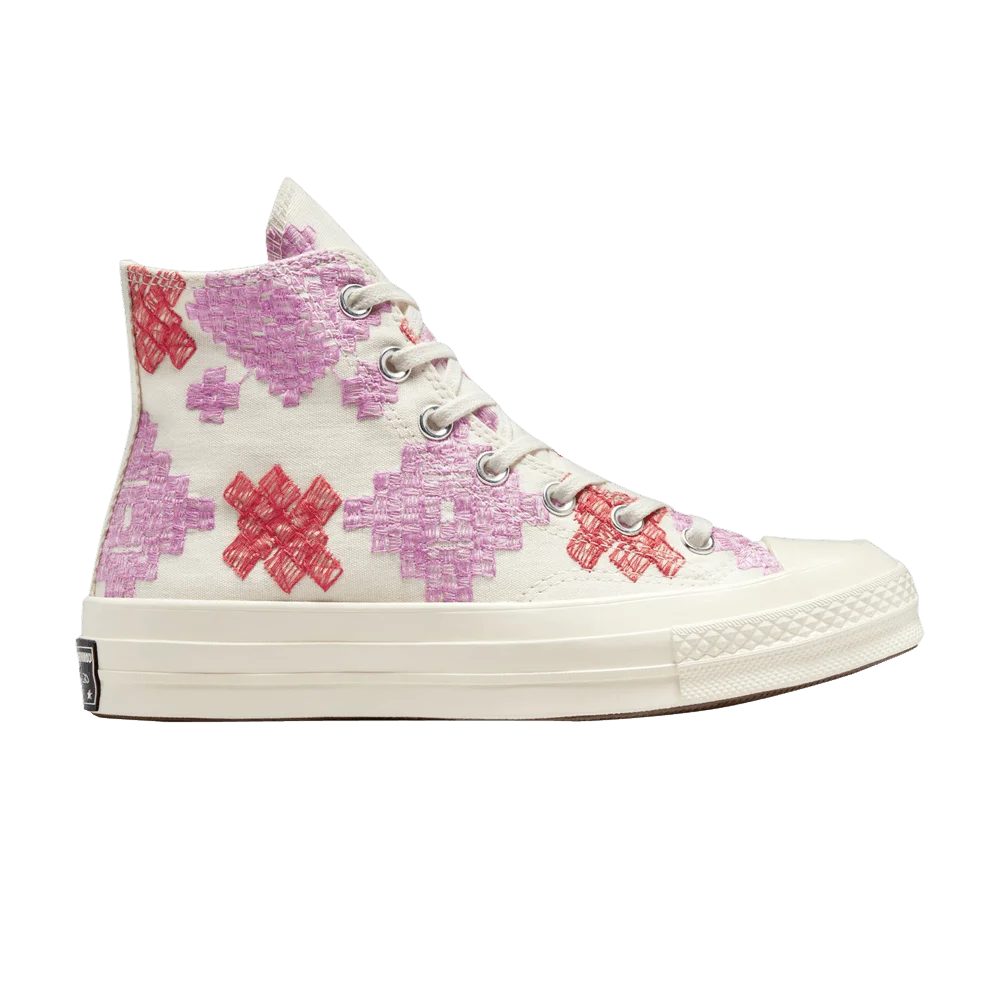 Krossovki-Converse-Wmns-Chuck-70-High-Bright-Embroidery
