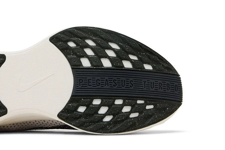 Кроссовки Nike Pegasus Plus 'Platinum Tint Anthracite'