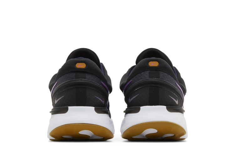 react-miler-3-blackened-blue-vivid-purple-dd0490-401_05