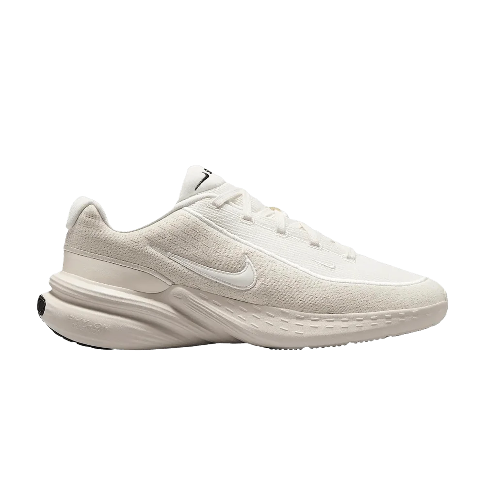 Кроссовки Nike Uplift SC 'Phantom Light Orewood'